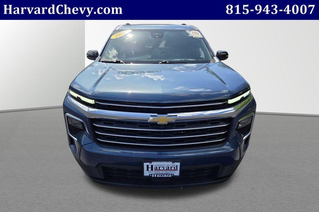 used 2025 Chevrolet Traverse car, priced at $38,000
