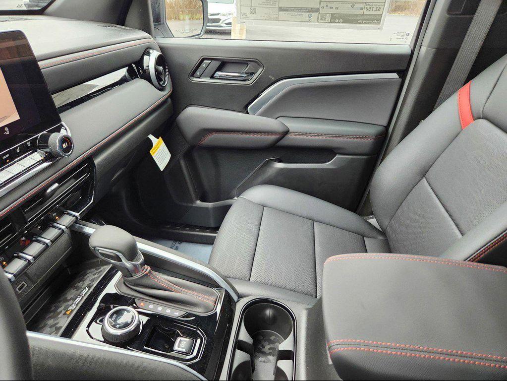 new 2025 Chevrolet Colorado car, priced at $46,265