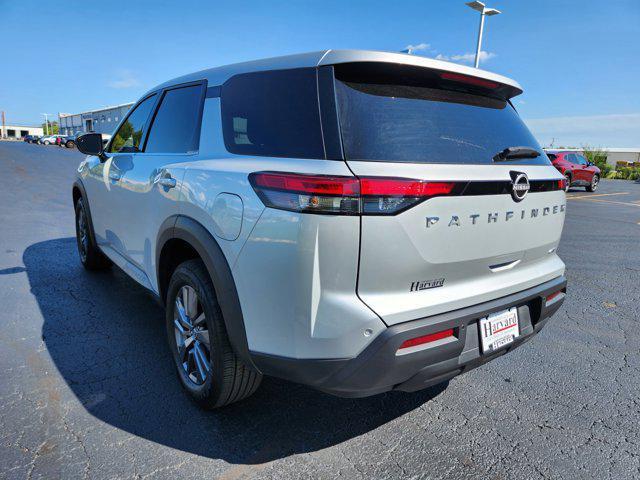 used 2022 Nissan Pathfinder car, priced at $26,500