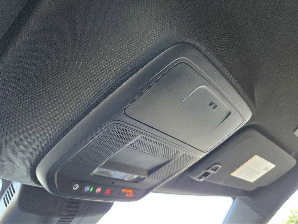 new 2026 Chevrolet Traverse car, priced at $50,160
