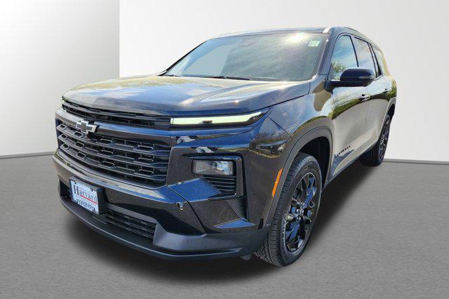 new 2025 Chevrolet Traverse car, priced at $43,980