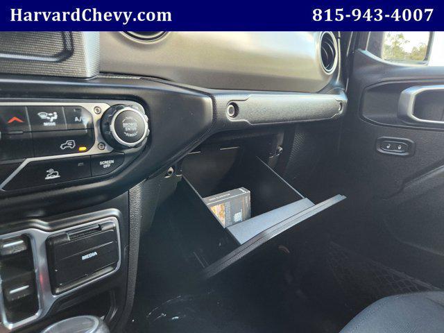 used 2023 Jeep Gladiator car, priced at $25,450