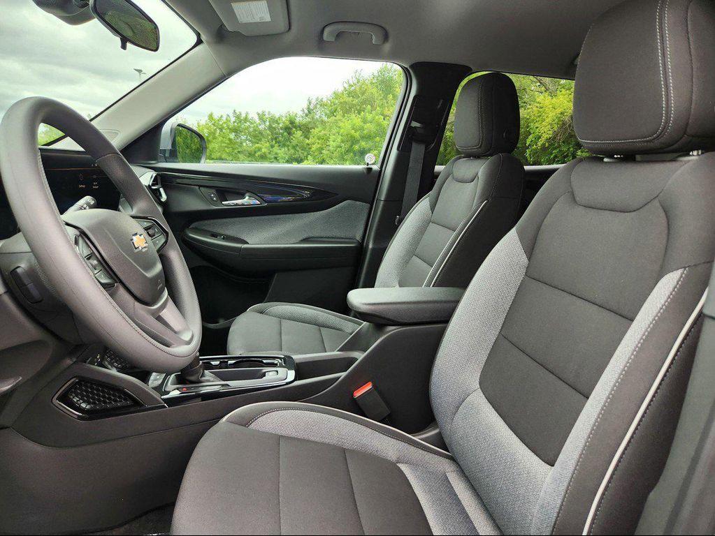 new 2026 Chevrolet TrailBlazer car, priced at $27,685