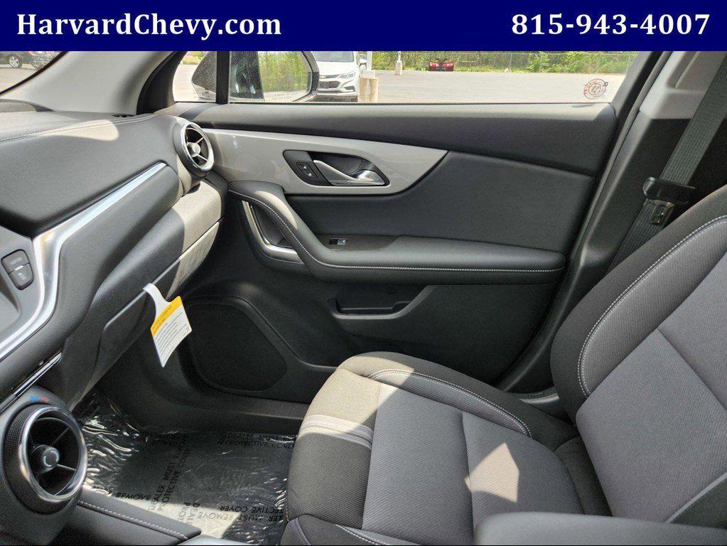 used 2024 Chevrolet Blazer car, priced at $32,000