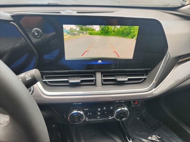 new 2025 Chevrolet Trax car, priced at $27,585