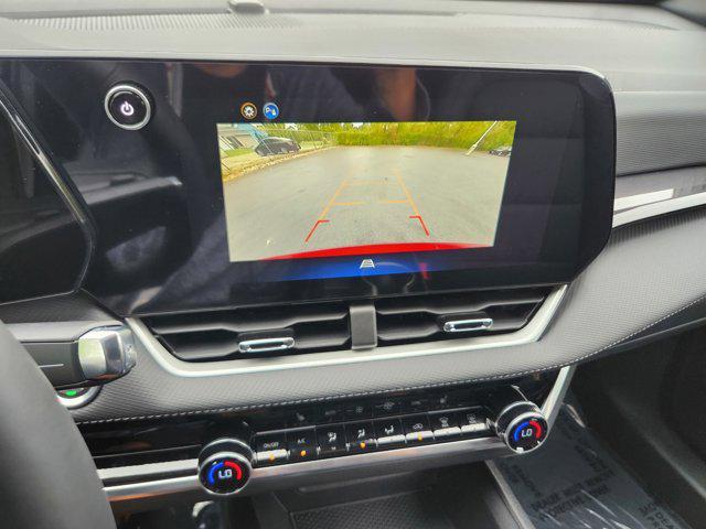 new 2026 Chevrolet Equinox car, priced at $33,040