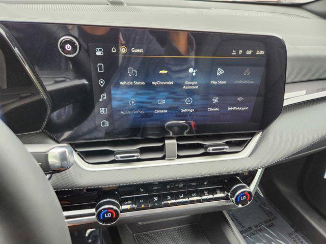 new 2026 Chevrolet Equinox car, priced at $33,040