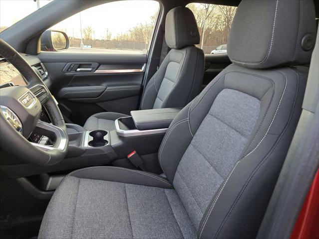 new 2025 GMC Terrain car, priced at $32,040