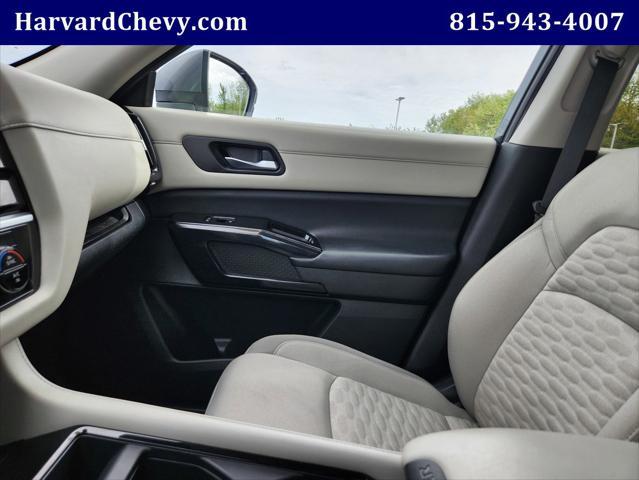 used 2022 Nissan Pathfinder car, priced at $26,750