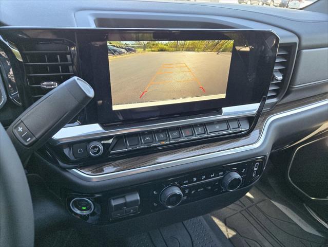 new 2025 Chevrolet Silverado 1500 car, priced at $52,555