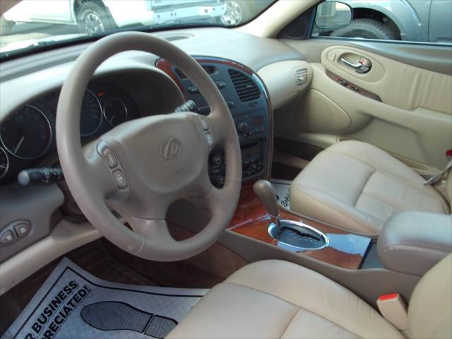 used 2001 Oldsmobile Aurora car, priced at $6,999