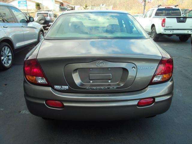 used 2001 Oldsmobile Aurora car, priced at $6,999