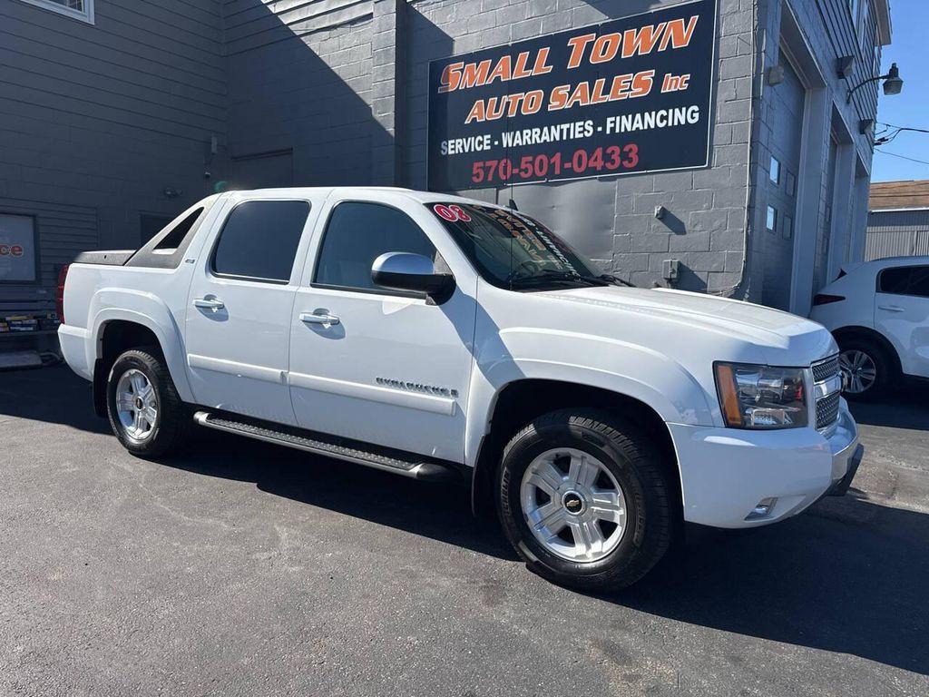 used 2008 Chevrolet Avalanche car, priced at $14,999