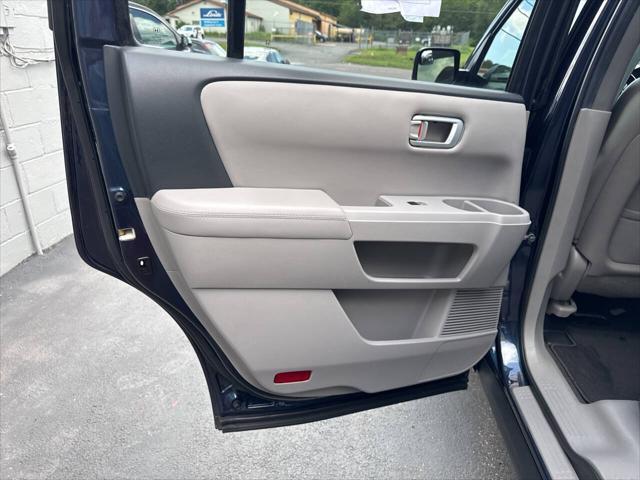 used 2012 Honda Pilot car, priced at $11,999