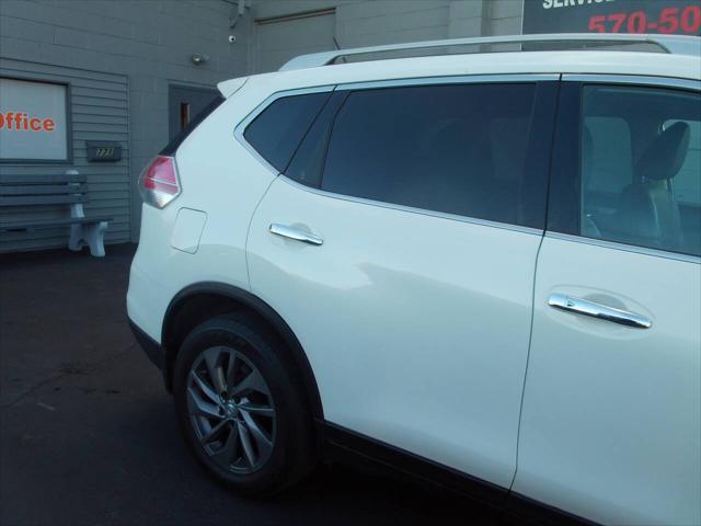 used 2014 Nissan Rogue car, priced at $9,999