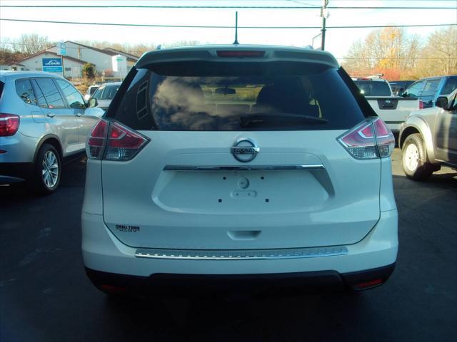 used 2014 Nissan Rogue car, priced at $9,999