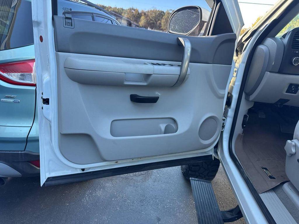 used 2008 GMC Sierra 2500 car, priced at $17,999