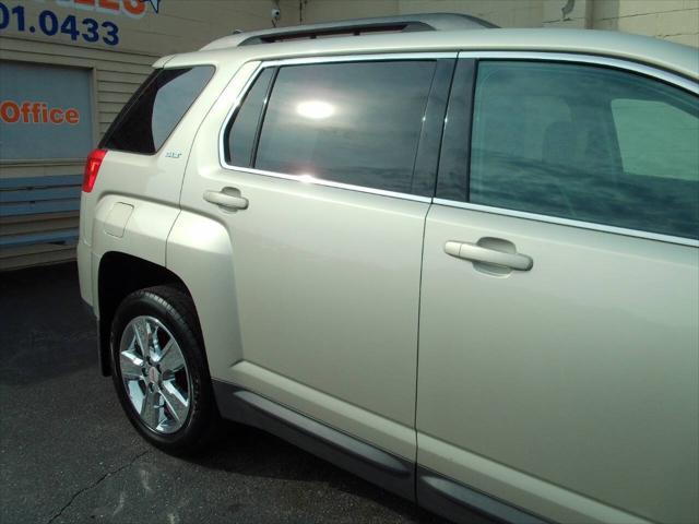 used 2015 GMC Terrain car, priced at $9,999