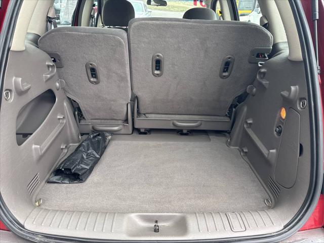 used 2001 Chrysler PT Cruiser car, priced at $5,999