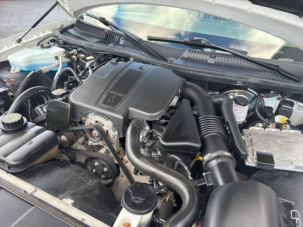 used 2011 Lincoln Town Car car, priced at $11,999