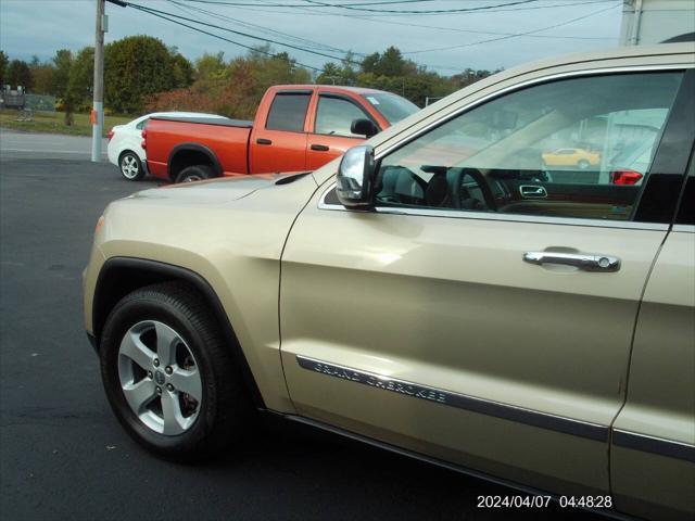 used 2011 Jeep Grand Cherokee car, priced at $9,999