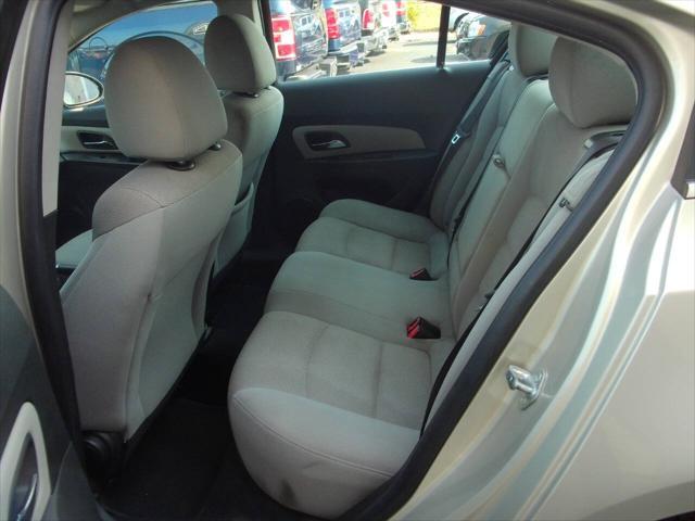 used 2013 Chevrolet Cruze car, priced at $4,999