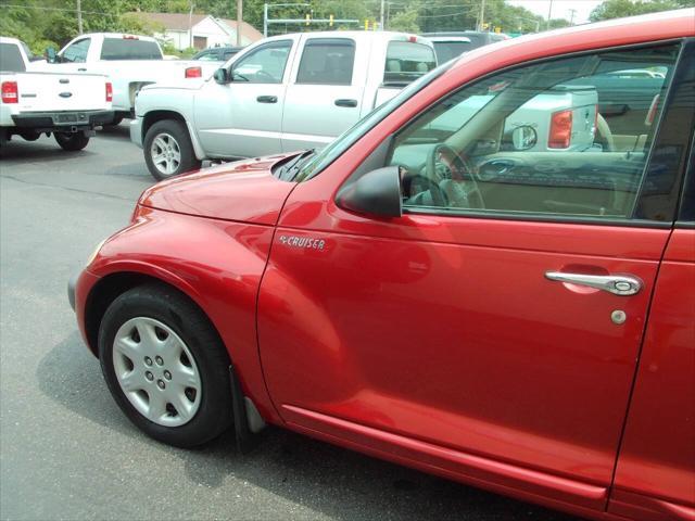 used 2001 Chrysler PT Cruiser car, priced at $5,999