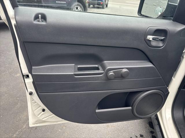 used 2009 Jeep Patriot car, priced at $8,999