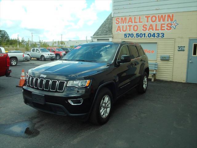 used 2020 Jeep Grand Cherokee car, priced at $17,999