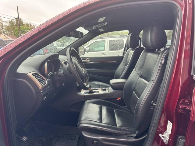 used 2017 Jeep Grand Cherokee car, priced at $15,999