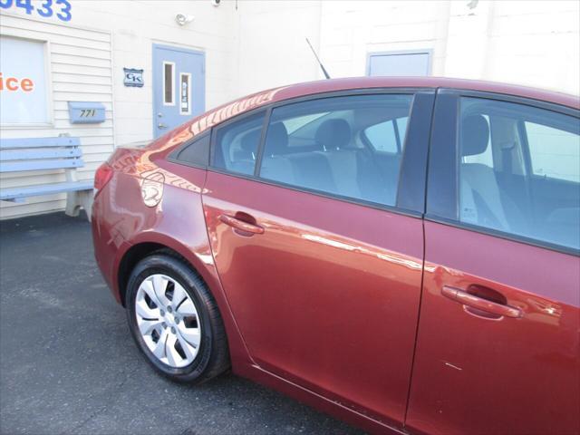 used 2013 Chevrolet Cruze car, priced at $5,999