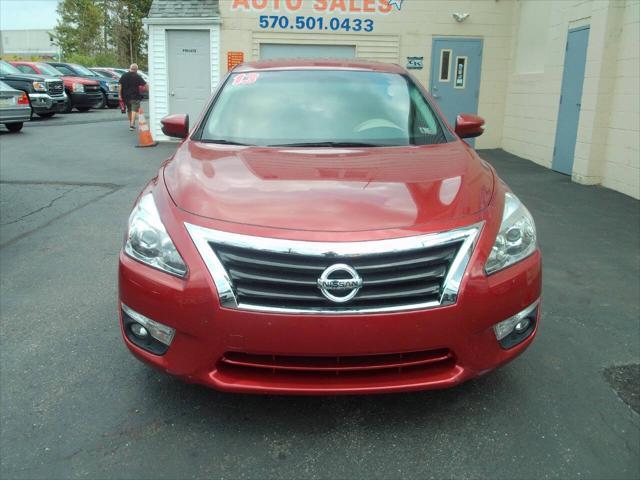 used 2013 Nissan Altima car, priced at $10,999