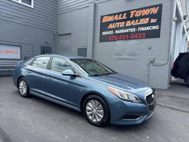 used 2016 Hyundai Sonata Hybrid car, priced at $9,999