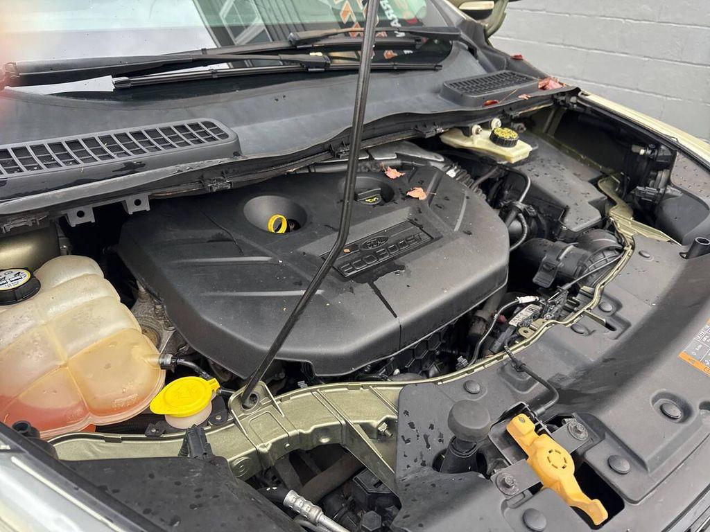 used 2013 Ford Escape car, priced at $6,999