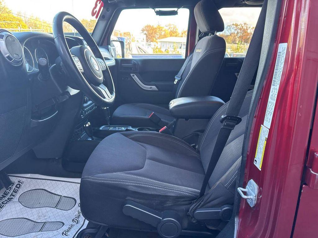 used 2013 Jeep Wrangler Unlimited car, priced at $18,999