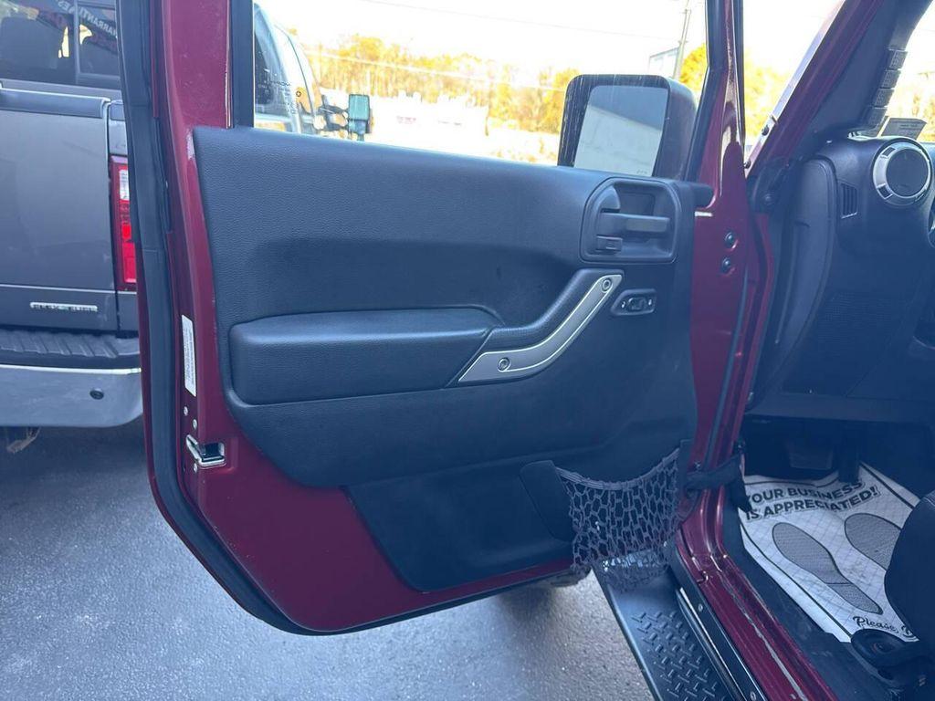 used 2013 Jeep Wrangler Unlimited car, priced at $18,999