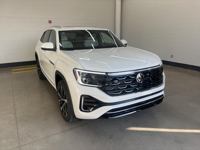 new 2025 Volkswagen Atlas Cross Sport car, priced at $52,571