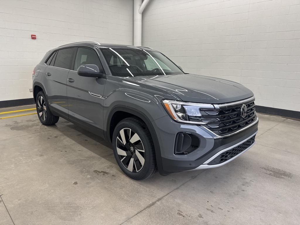 new 2025 Volkswagen Atlas Cross Sport car, priced at $40,611