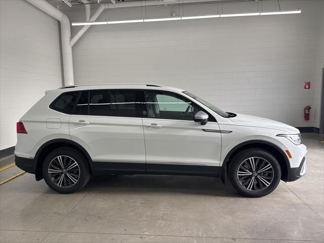 new 2024 Volkswagen Tiguan car, priced at $30,150