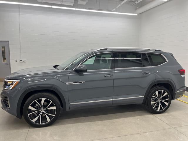 new 2025 Volkswagen Atlas car, priced at $53,081