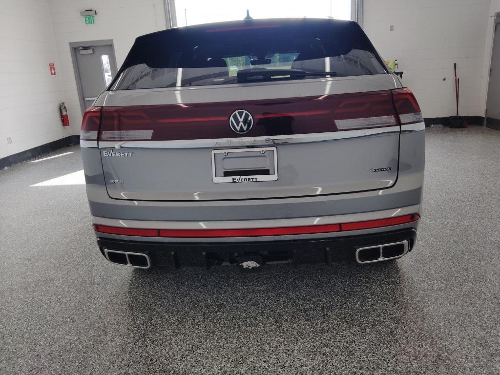 used 2024 Volkswagen Atlas Cross Sport car, priced at $35,998