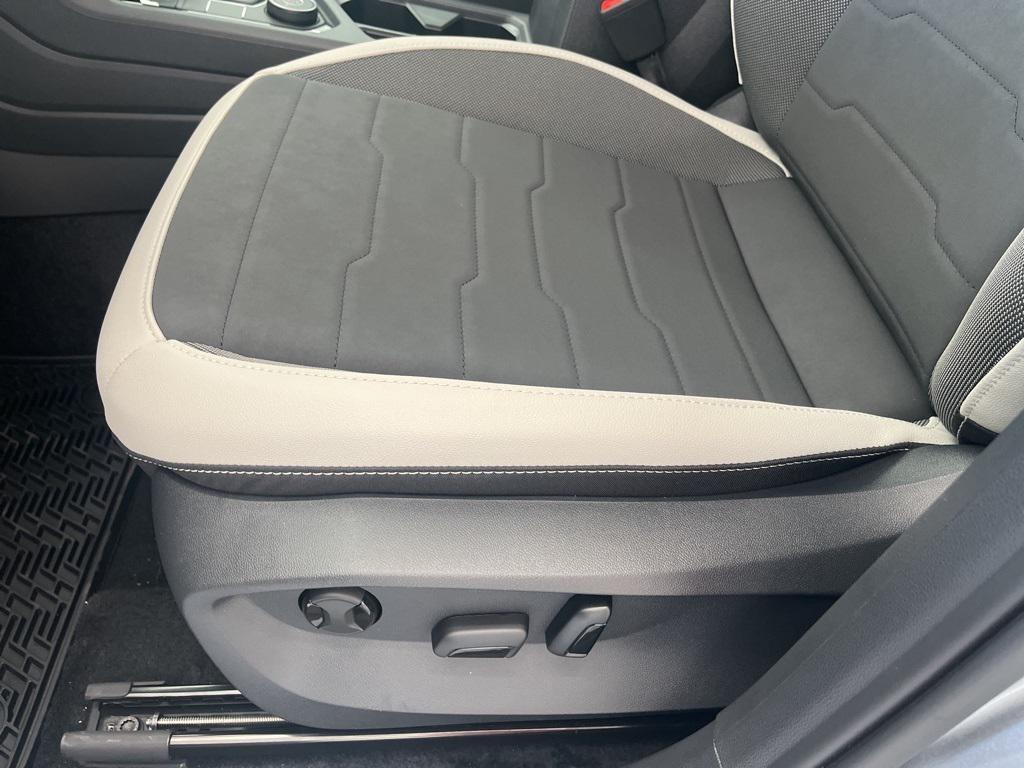 new 2026 Volkswagen Taos car, priced at $33,351