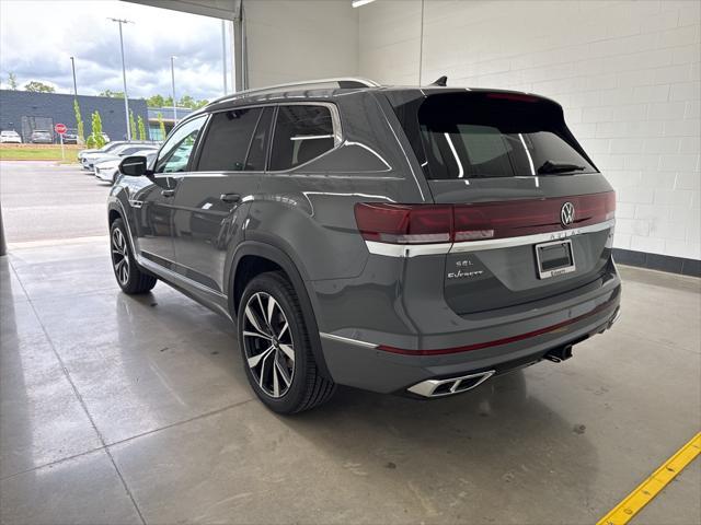 new 2025 Volkswagen Atlas car, priced at $53,348