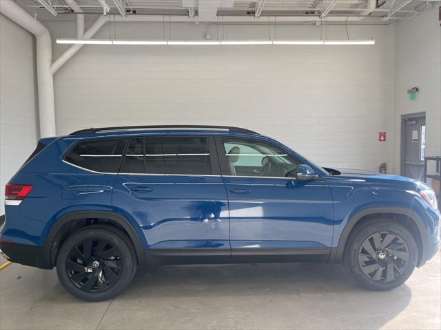 new 2025 Volkswagen Atlas car, priced at $45,073