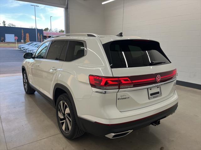 new 2025 Volkswagen Atlas car, priced at $48,076