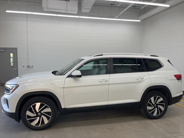 new 2025 Volkswagen Atlas car, priced at $48,076