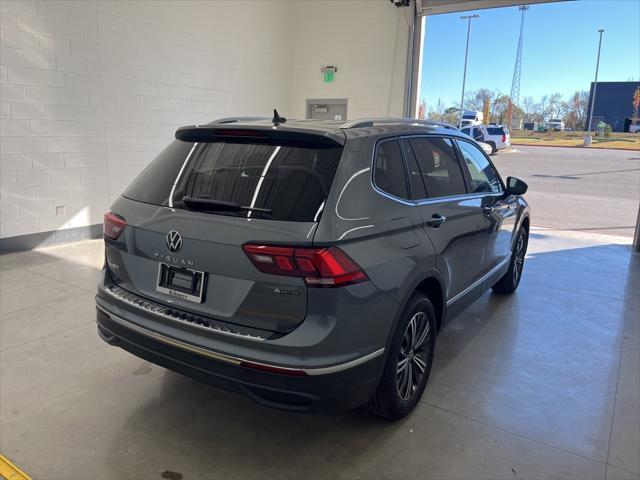 new 2024 Volkswagen Tiguan car, priced at $33,688