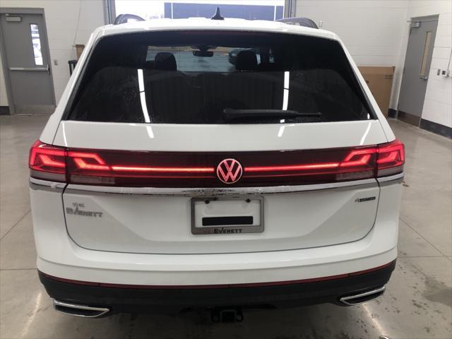 new 2025 Volkswagen Atlas car, priced at $42,943