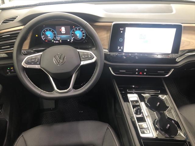 new 2025 Volkswagen Atlas car, priced at $42,943