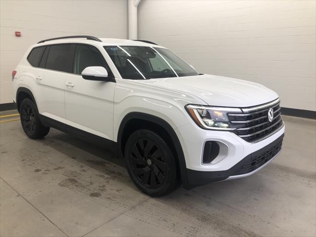 new 2025 Volkswagen Atlas car, priced at $42,943